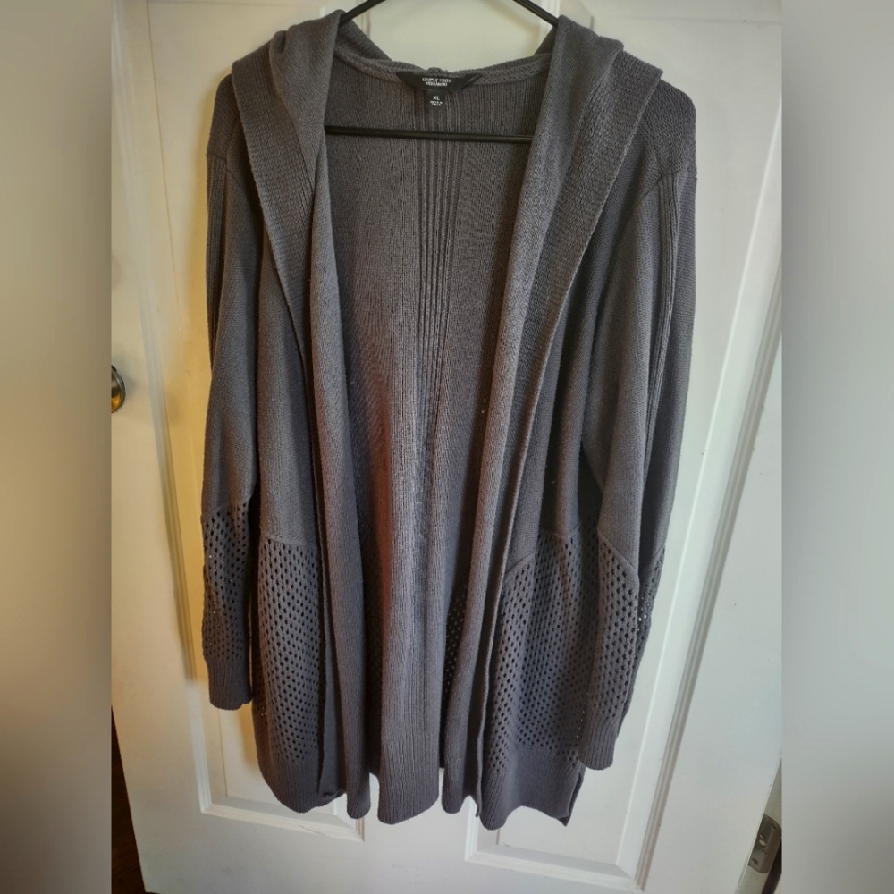 Vera Wang hooded open front sweater size XL